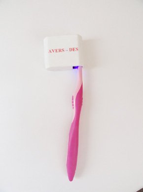 Бактерицидный очиститель зубной щётки  АВЕРС-ДЕЗ