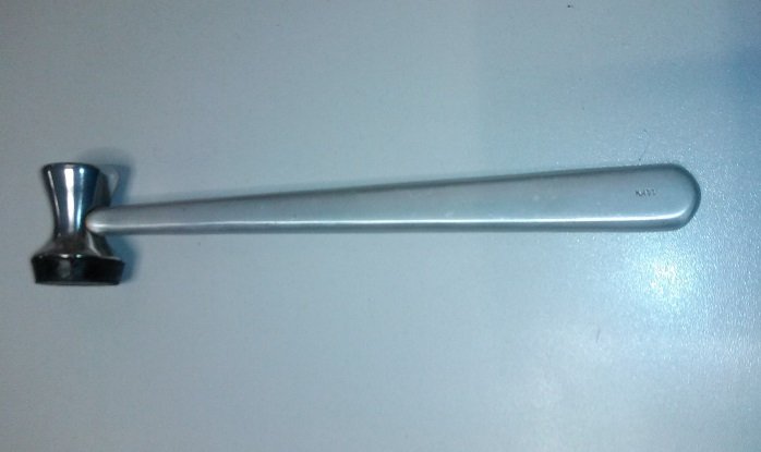 Молоток хирургический со съемной резиновой накладкой 30х35 мм